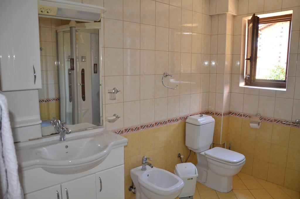 Villa Caci Ohrid Esterno foto